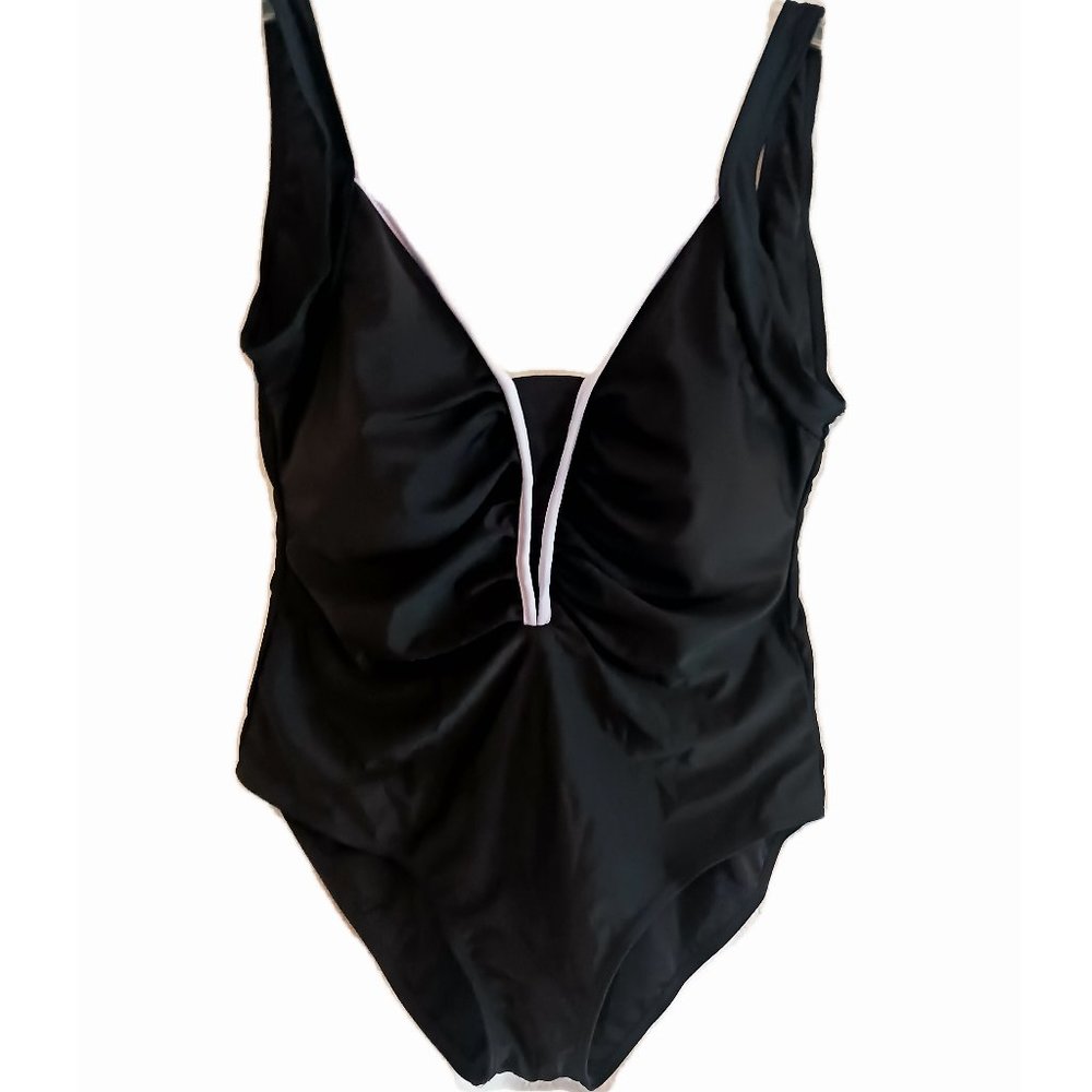 SALE Swim Suit Size 3XL aka 22W 24W Black Plus Size 1 Piece Bathing Suit - NEW